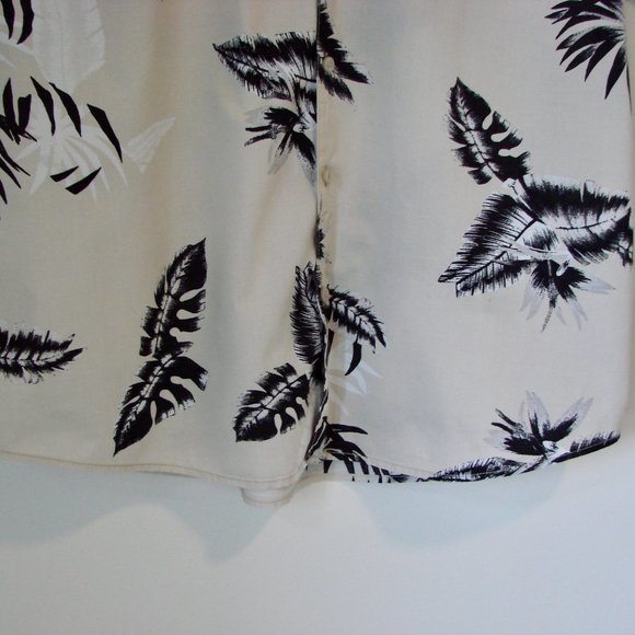Guess Shirt Tan Black Hawaiian Palm Leaf Slim Fit Shirt Button Front Size XXL - Picture 13 of 13